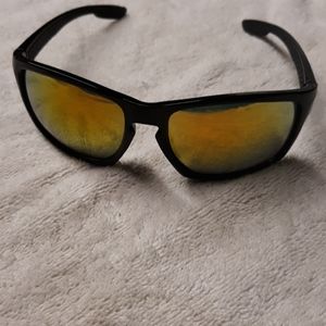 BODYGLOVE SUNGLASSES